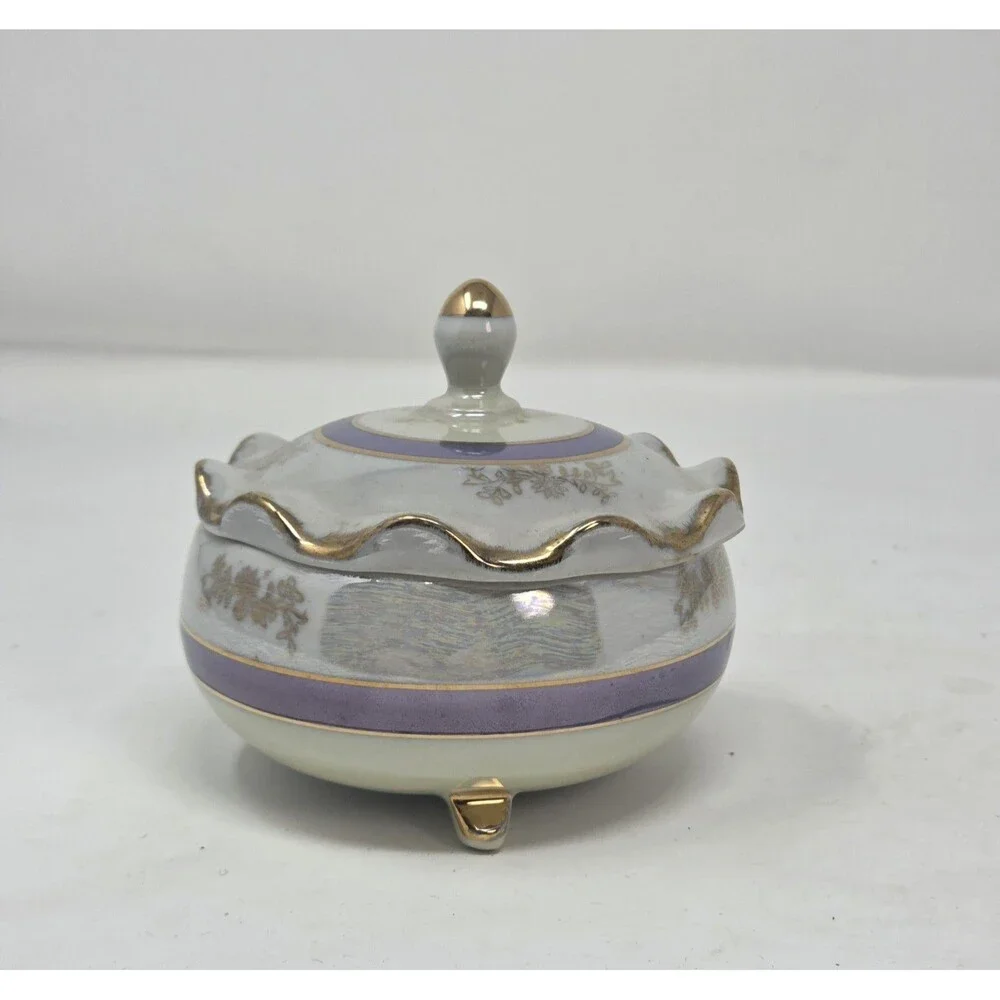 Diamond Fine China Korea Footed Trinket Box Lusterware Lavender‎ Gold Ruffle Lid